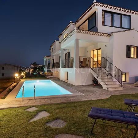 Thia Villa