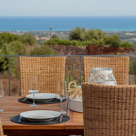 Thia Vila Budoni